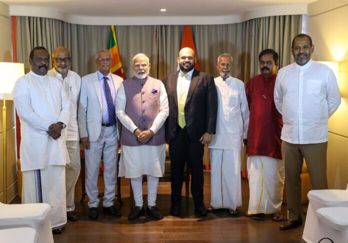 Indian PM meets Tamil leaders in Sri Lanka