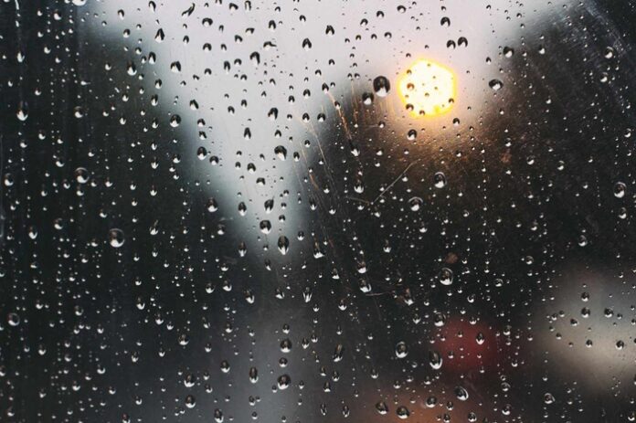 Weather today: Fairly heavy falls above 75 mm after 1 pm